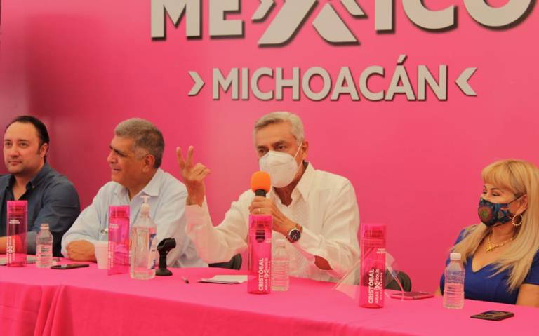 Presenta Cristóbal Arias su proyecto de gobierno