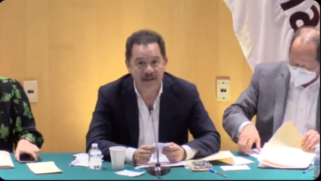 La reforma eléctrica de AMLO no se aprobará al “vapor” ni bajo presiones, afirmó el coordinador parlamentario de Morena, Ignacio Mier.