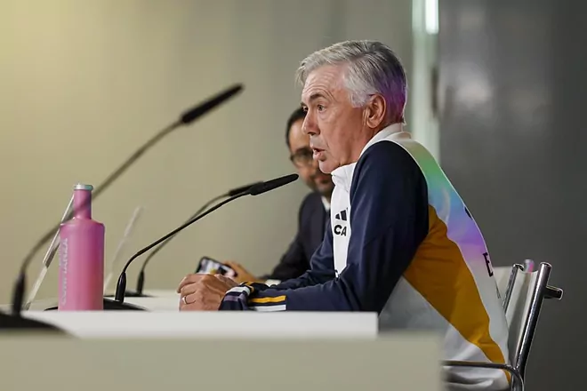 Carlo Ancelotti: «Bellingham sabe que el Clásico lo ve todo el mundo»