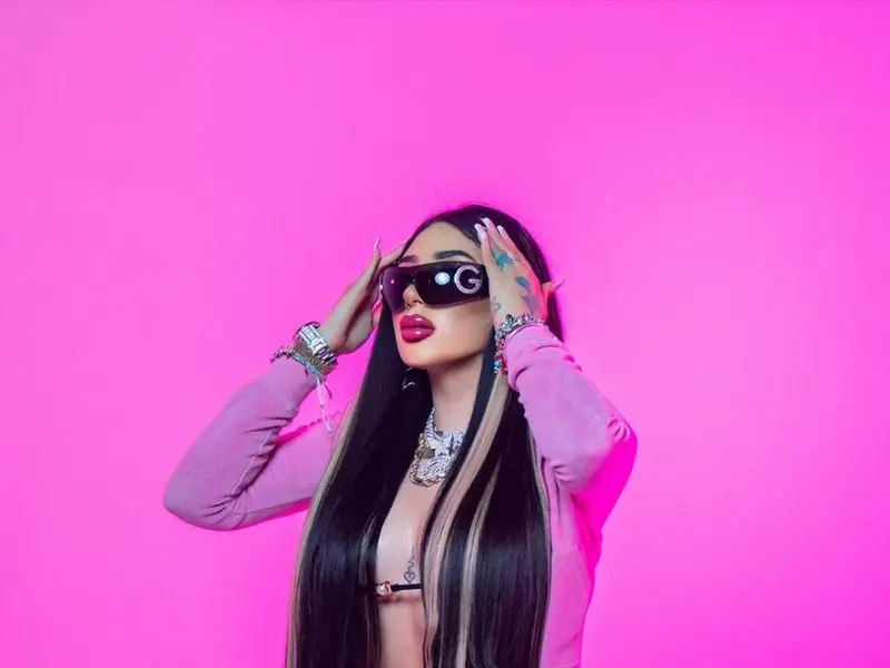 «Sin mí el reggaetón no existe»: Bellakath se va contra Yeri Mua, «otra vez»