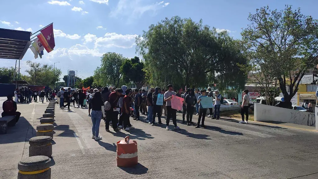 Este martes estudiantes de la UMSNH se manifestarán por “el Halconazo”