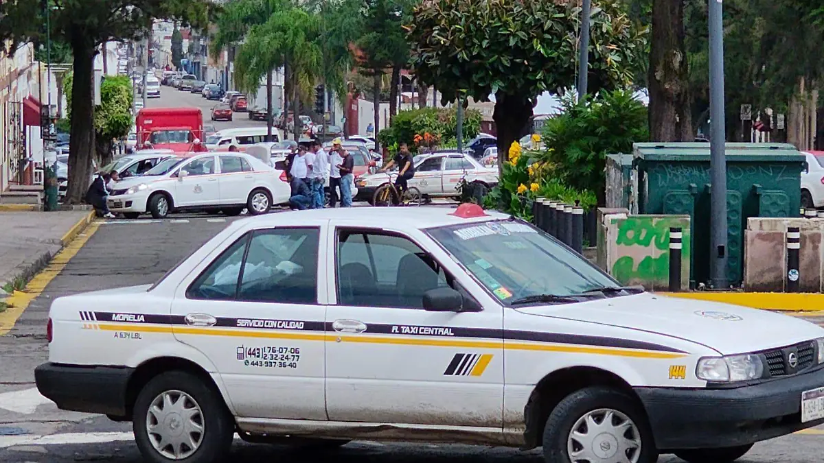 Sedum con más de 100 solicitudes para instalación de cajones de taxis en Morelia